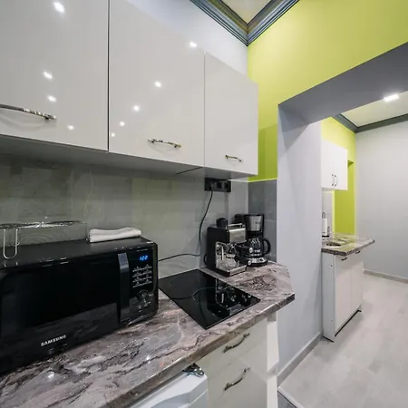 White House Miskolc, Apartment