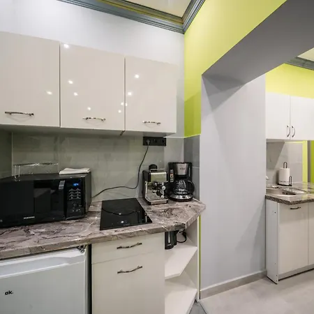 White House Miskolc, Apartment *