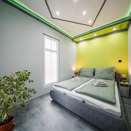 White House Miskolc, Apartment Miskolc