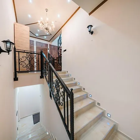 Apartment White House Miskolc, *