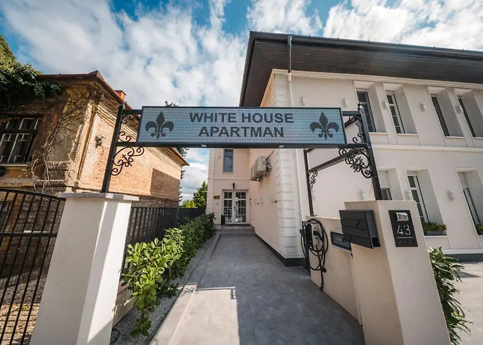 White House Miskolc, Lägenhet